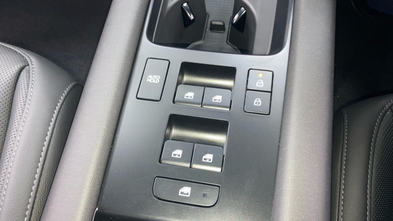 Hyundai IONIQ 6 239kW Ultimate 77kWh 4dr AWD Auto Electric Saloon